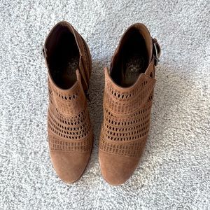 Women boots